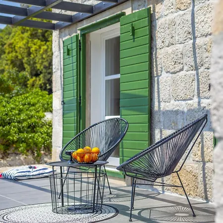 Vila 2m By Interhome Kotisina