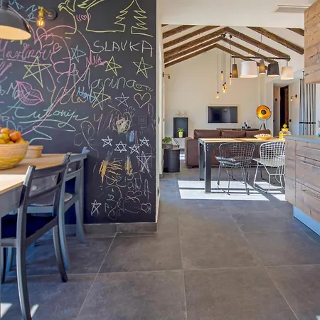 Vila 2m By Interhome Kotisina