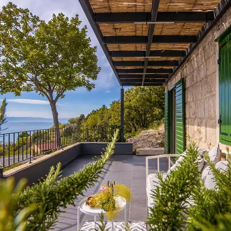 2m By Interhome Villa Kotisina