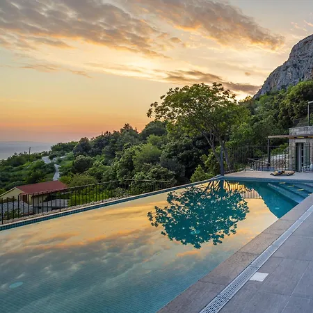 2m By Interhome Kotisina